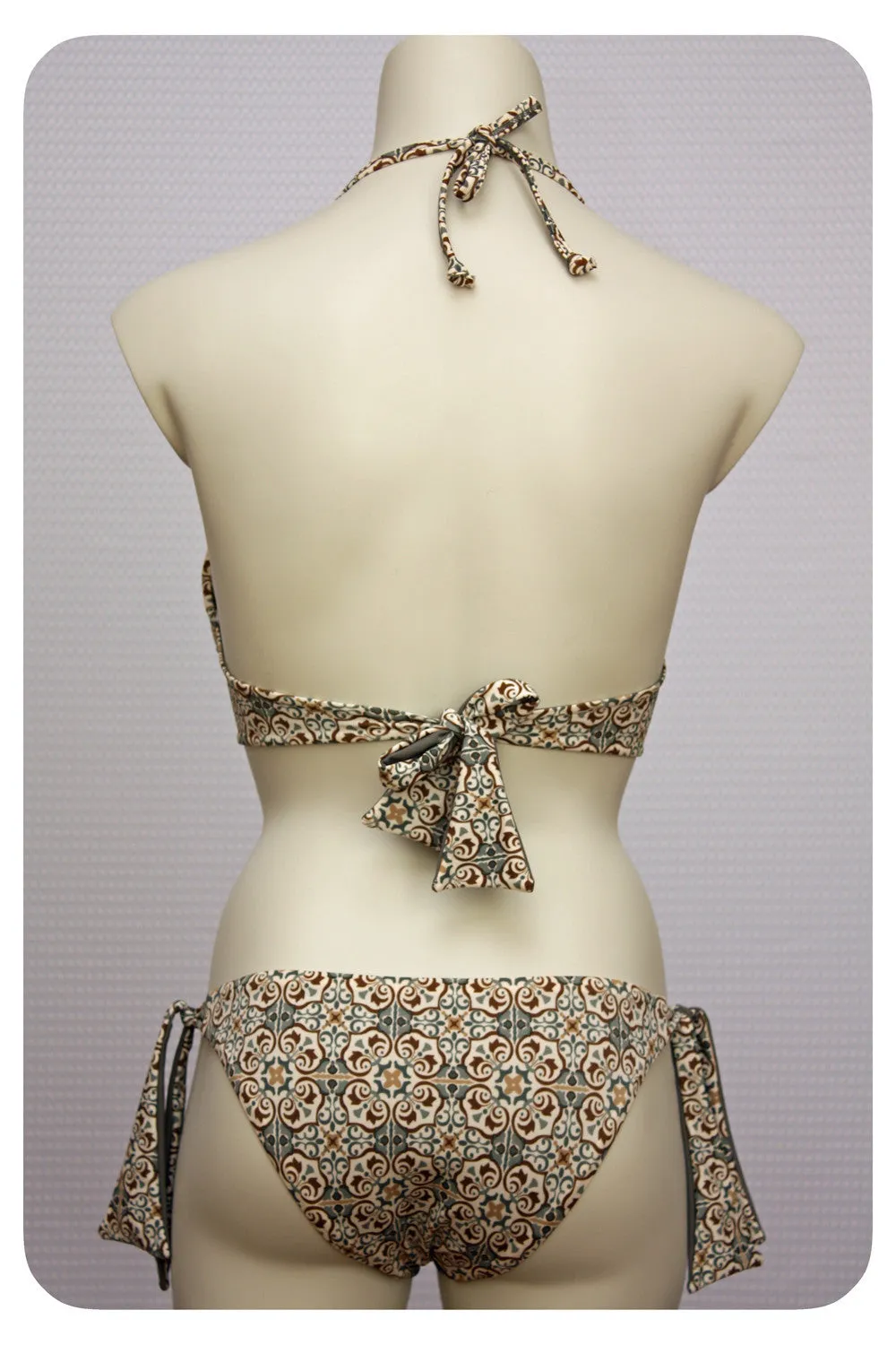India Bikini Set