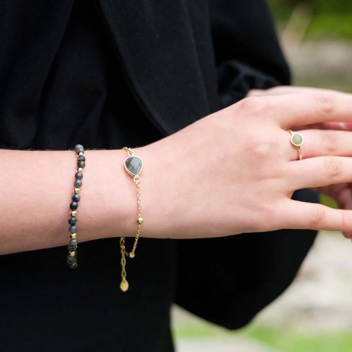 Natural Labradorite and Crystal Elasticated Bracelet In Gold-Tone
